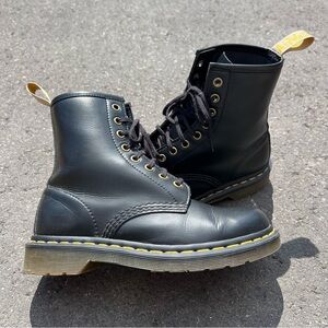 Like New Dr Martens Boots